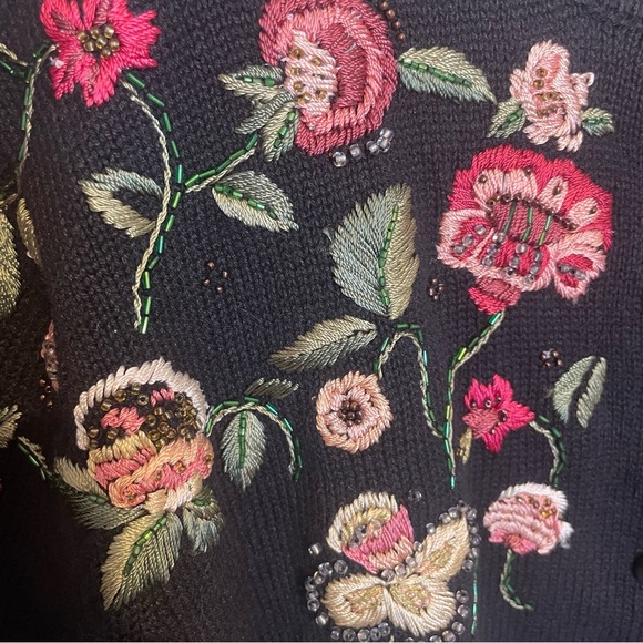 Vintage Heirloom Collectibles Embroidered And Beaded Cardigan Size Large EUC - Picture 3 of 7